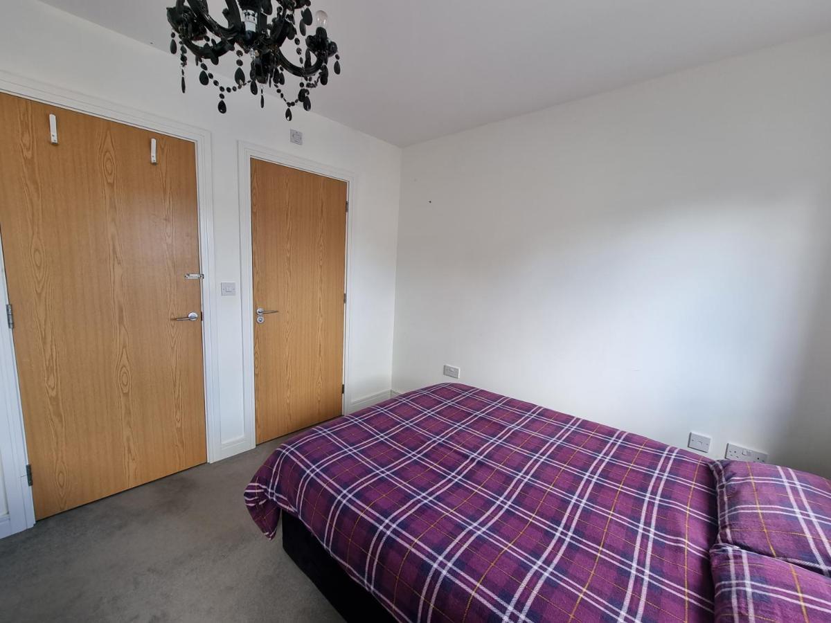 King En-Suite Close To The A30 Camborne Eksteriør bilde